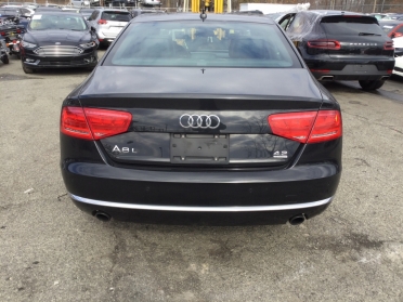 Audi A8L 4.2 V8