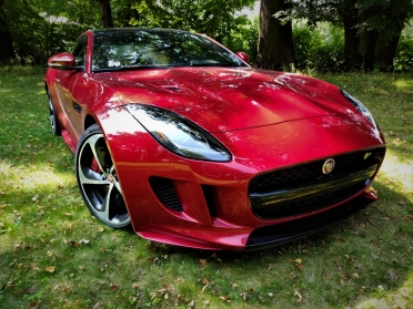 Jaguar F-Type R