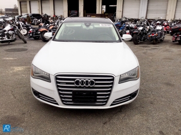 Audi A8L 2013