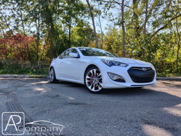 Hyundai Genesis Coupe 3.8 V6